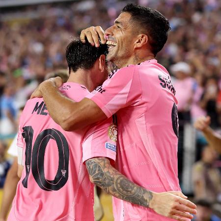 Suárez e Messi celebram gol do Inter Miami sobre o Palmeiras em partida do Mundial Suárez e Messi celebram gol do Inter Miami sobre o Palmeiras em partida do Mundial
