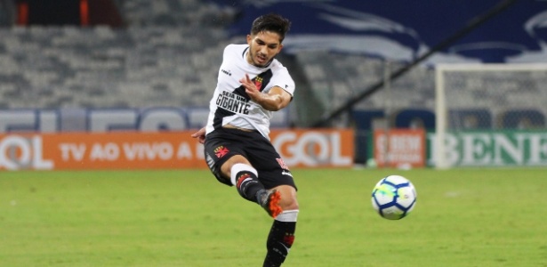 Andrey em ação pelo Vasco durante jogo contra o Cruzeiro - Carlos Gregório Júnior/Vasco