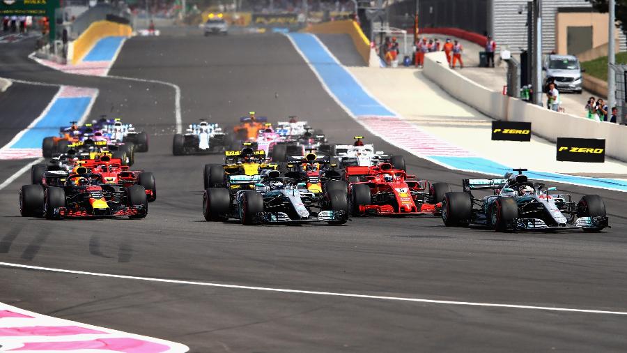 Largada da etapa da França, em Paul Ricard, ano passado: Hamilton e Vettel separados por um ponto - Mark Thompson/Getty Images