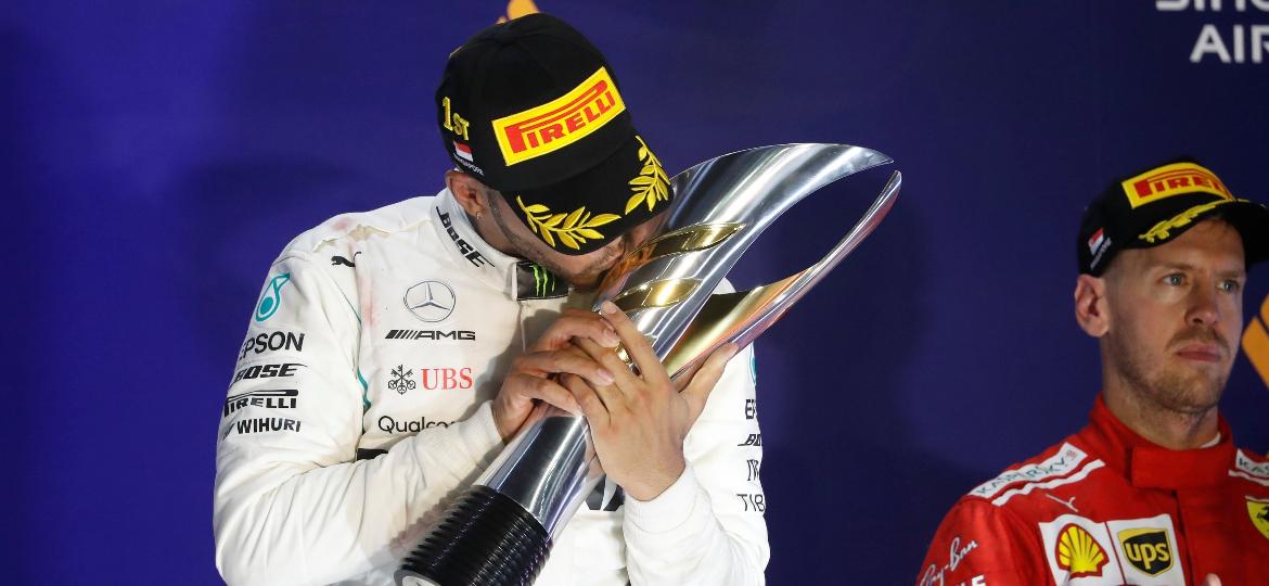 Hamilton dominou o GP de Singapura de Fórmula 1: largou e fechou na dianteira - Kim Hong-Ji/Reuters