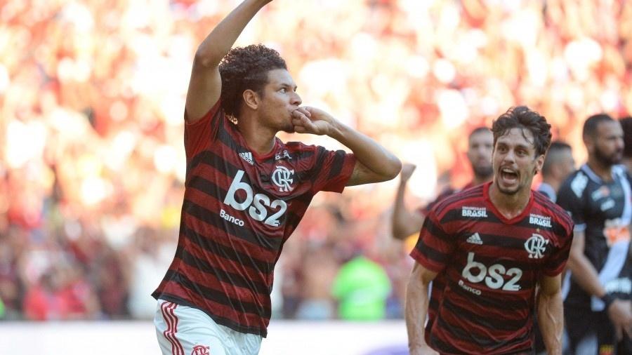Sob comando de Marcelo Salles, Willian Arão tem jogado mais recuado - Alexandre Vidal/Flamengo