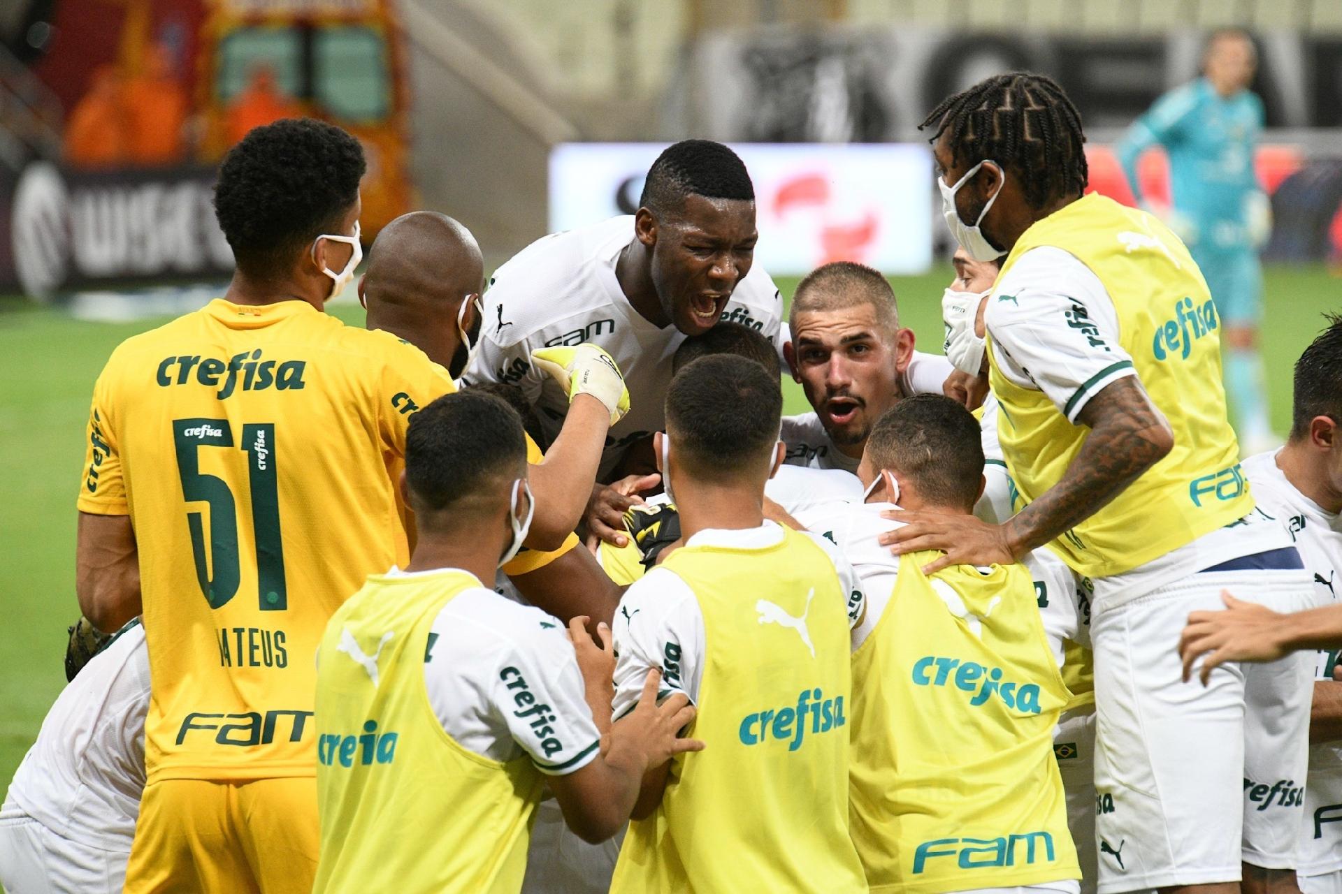 Jogo Do Palmeiras Ontem Resultado / Palmeiras Vence Bolivar Segue 100