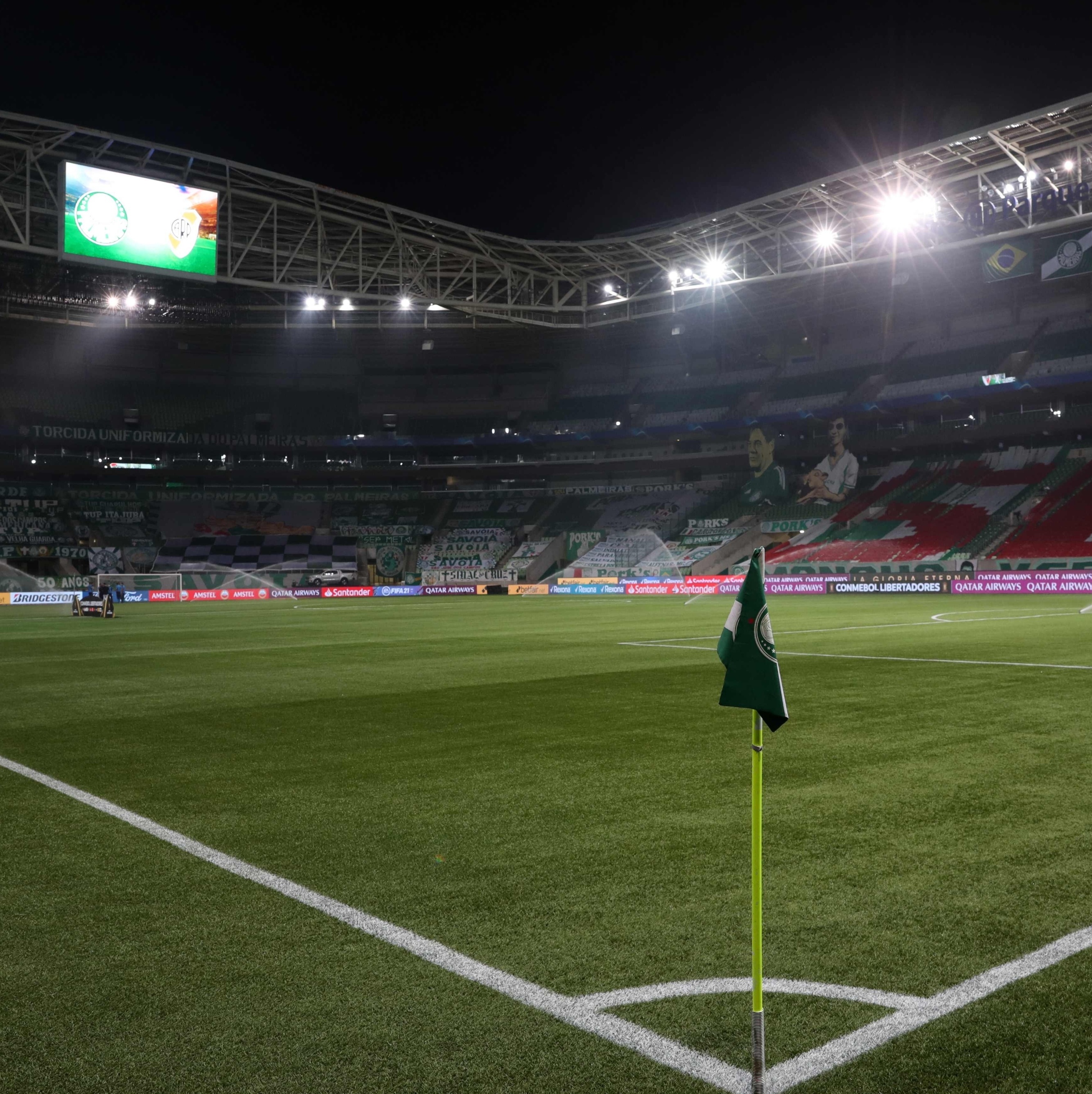 Palmeiras x Corinthians: onde assistir, horário e escalações do jogo