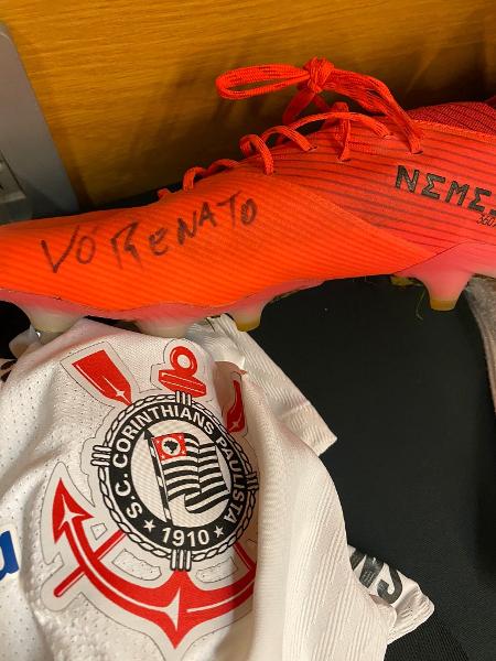 Xavier, volante do Corinthians, homenageia avô em vitória sobre o Sport - Reprodução/Twitter