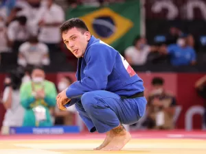 Bronze escapa de Daniel Cargnin no Mundial de judô