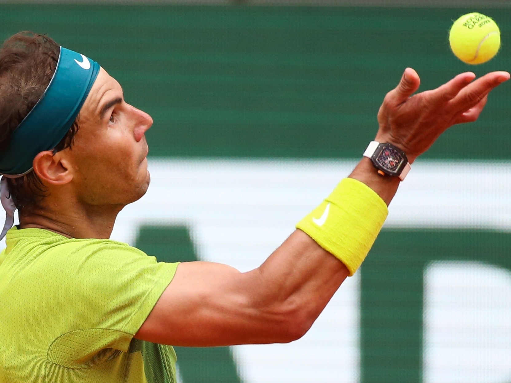 Rafael Nadal usa rel gio de R 5 mi em final de Roland Garros