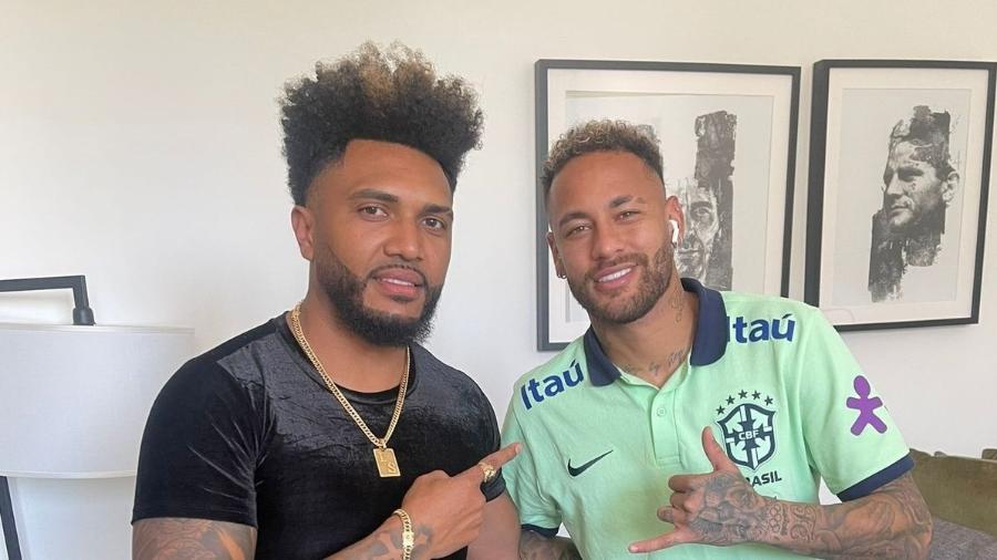 Neymar corta o cabelo com o brasileiro Lucas Silva, em Turim (ITA) - Reprodução/Instagram