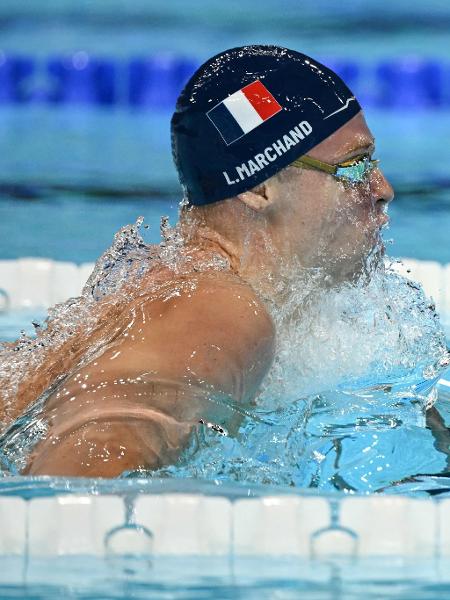 Leon Marchand em ação durante a final dos 200m medley; francês deve ter cerca de R$ 2,1 mi em prêmios 