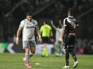 Hulk e Vegetti se salvam em jogo de notas baixas na Footstats