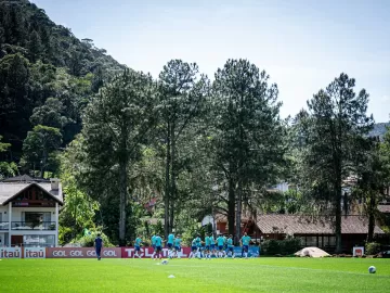 Jogadores aprovam, mas logística afasta seleção da Granja Comary