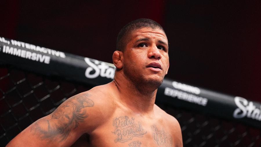 Gilbert Burns, o Durinho, durante a derrota para Sean Brady, no UFC Gilbert Burns, o Durinho, durante a derrota para Sean Brady, no UFC
