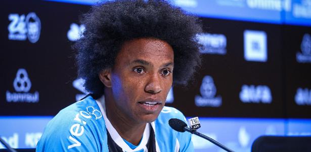 CLÁSSICO À VISTA! Meia-atacante quer estrear contra o Inter no dia 21 ?????