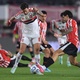 Flamengo n&atilde;o acerta gol, mas segura empate com o Estudiantes na ida da semi