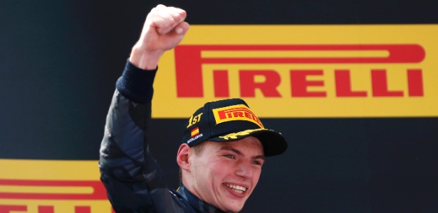 Max Verstappen comemora vitória no Grande Prêmio da Espanha - REUTERS/Juan Medina