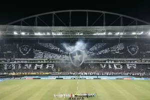 Mosaico e fogos: torcida do Olimpia prepara festa para jogo contra