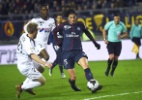 Após falhas na Copa da Liga, França suspende uso de chip na bola - AFP PHOTO / FRANCOIS LO PRESTI