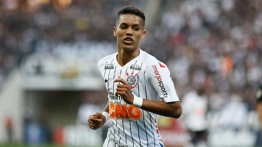 Pedrinho, meia-atacante revelado pelo Corinthians, foi vendido ao Benfica, de Portugal - LUIS MOURA/WPP/ESTADÃO CONTEÚDO