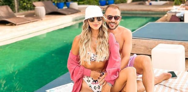 Everton Ribeiro festeja 15 anos de casamento em suíte de R$ 6 mil a diária