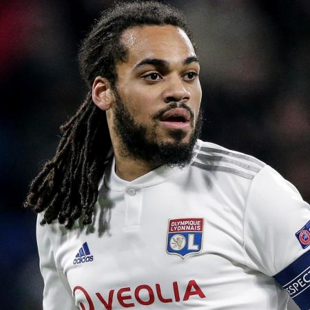 Jason Denayer durante a passagem pelo Lyon Jason Denayer durante a passagem pelo Lyon