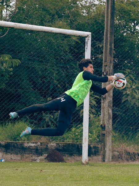 Danylo Liutyi, goleiro do União Frederiquense, nasceu na Ucrânia - Arquivo Pessoal