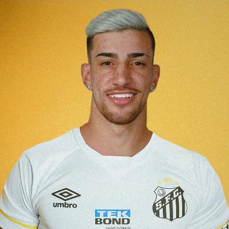 Santos anuncia contratação por empréstimo do atacante Pedrinho, do Lokomotiv Moscou