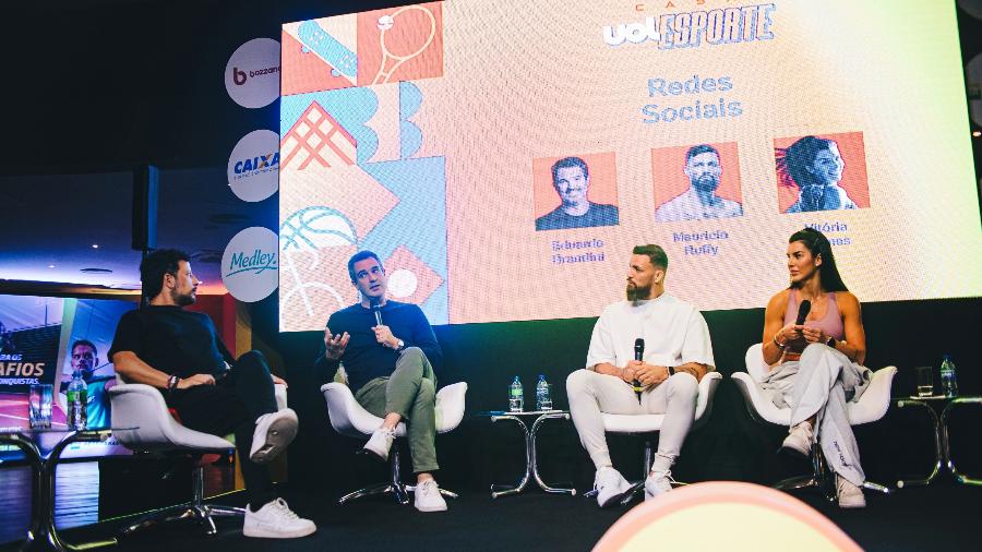 Painel "Redes Sociais" na Casa UOL Esporte