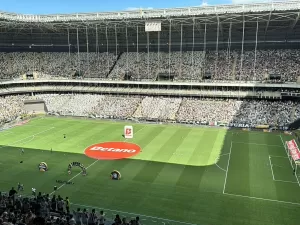 Gramado da Arena MRV apresenta melhoras para final da Copa do Brasil