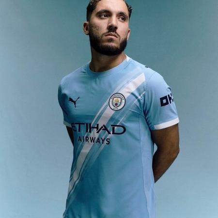 Rayan Cherki, meio-campista do Manchester City Rayan Cherki, meio-campista do Manchester City