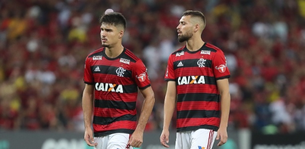 Thuler e Léo Duarte: garotos têm feito a diferença no sistema defensivo do Flamengo - Gilvan de Souza/ Flamengo