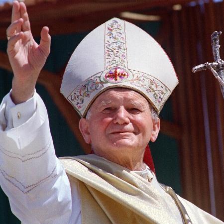 O Papa João Paulo 2º, morto em 2005 - AFP/Getty Images