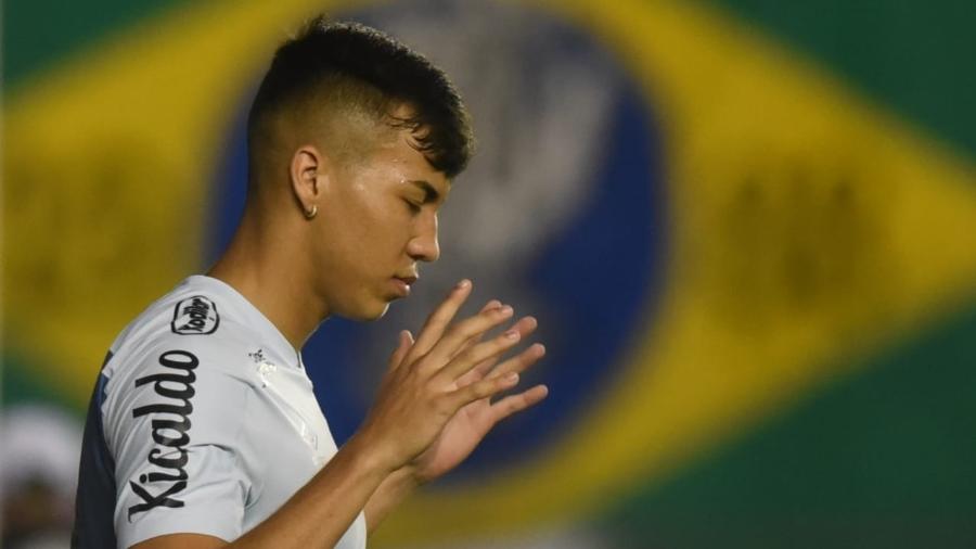 Kaio Jorge deve ser titular do Santos diante do Ceará; atacante soma um gol em 16 jogos na temporada - Ivan Storti/Santos FC