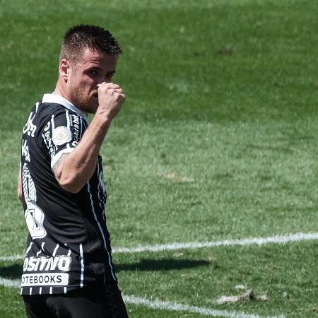 Ramiro comemora gol do Corinthians contra o São Paulo - Marcello Zambrana/AGIF