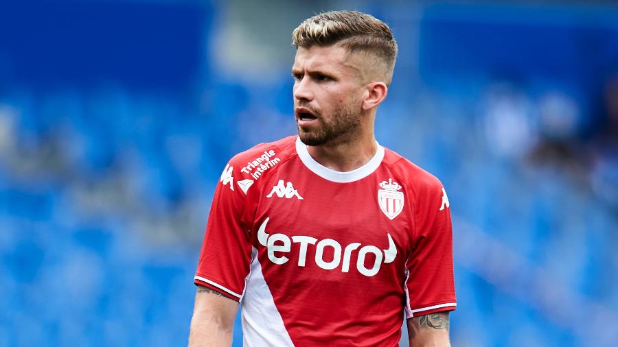 Caio Henrique durante partida pelo Monaco em julho; ele tem seis passes para gol nesta temporada - Juan Manuel Serrano Arce/Getty Images