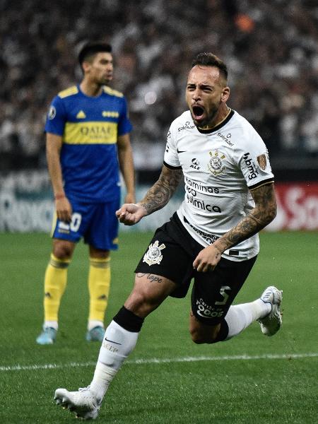 Maycon, do Corinthians, comemora gol marcado sobre o Boca Juniors em jogo da Libertadores - RONALDO BARRETO/THENEWS2/ESTADÃO CONTEÚDO