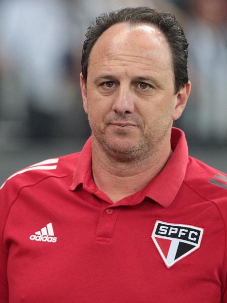 Rogério Ceni tem contrato até o fim de 2023 - Miguel Schincariol