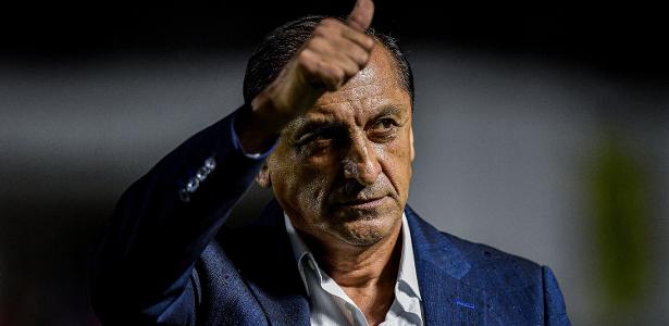 Corinthians: Mercado em alta, interesse em ex-Santos e possível contratação de Gabigol