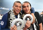 Duelo entre irmãos Mbappé na Champions é adiado: 