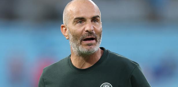 Técnico do Chelsea elogia Flu e destaca Árias, Cano e Renato Gaúcho