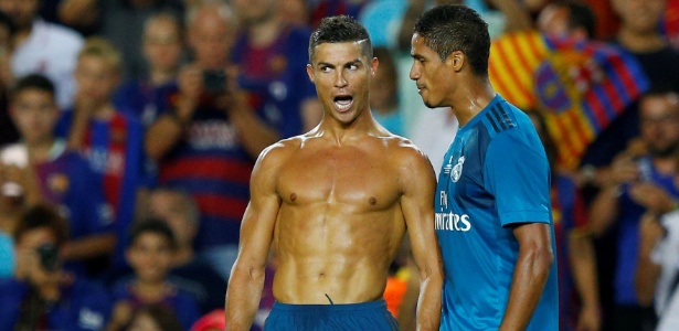 Cristiano Ronaldo esteve em campo na partida contra o Barça pela Supercopa da Espanha - Juan Medina/Reuters