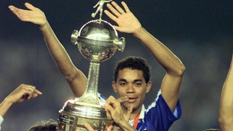Último título do Cruzeiro na Libertadores aconteceu há mais de 23 anos, em agosto de 1997 - Arquivo UOL