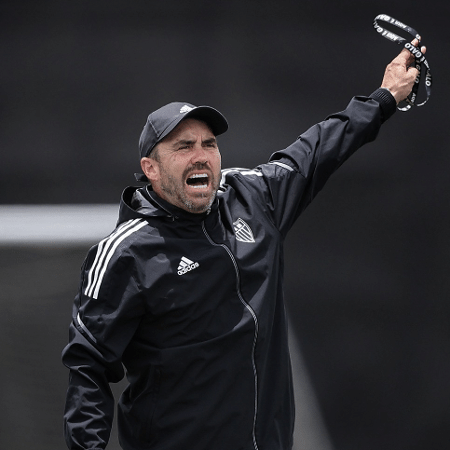 Eduardo Coudet, técnico do Atlético-MG, encara a Caldense pelo Campeonato Mineiro - Reprodução/Twitter