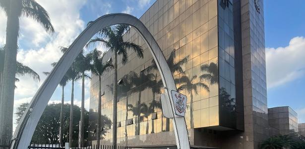 Corinthians confeccionou 500 cartões para dono de empresa investigada pelo MP