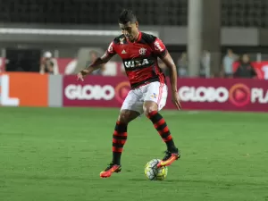Flamengo tem vitória na Justiça em ação de Ederson, lesionado por Fagner