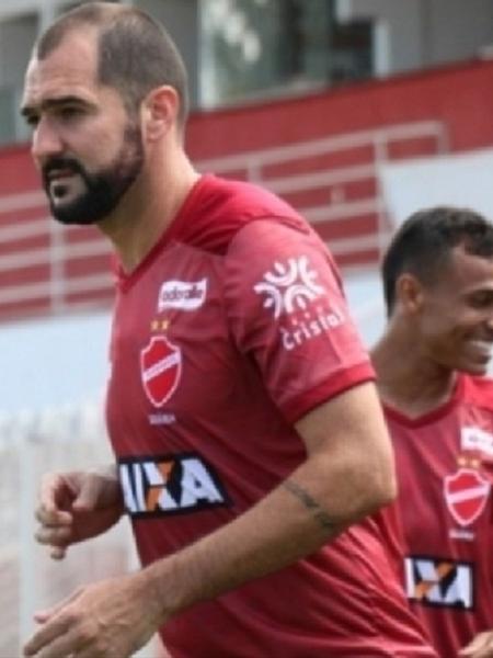 Douglas Monteiro/Vila Nova FC