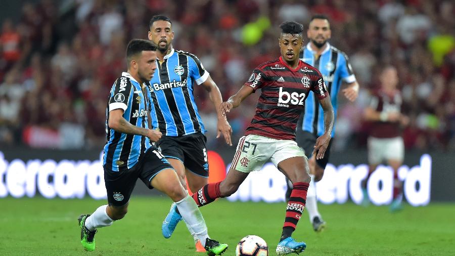 Bruno Henrique abriu o placar para o Flamengo no Maracanã - Thiago Ribeiro/AGIF