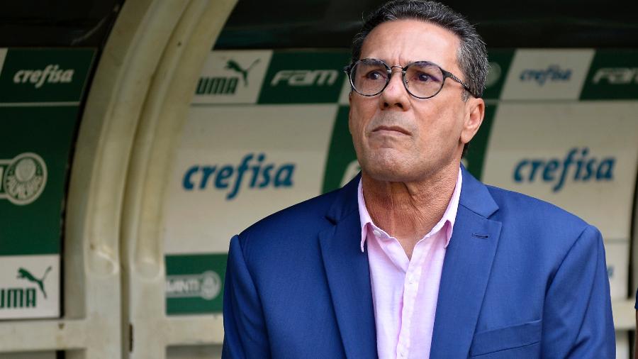 Vanderlei Luxemburgo voltou ao Palmeiras em 2020. Técnico trabalhou pela primeira vez no clube em 1993 - Bruno Ulivieri/Agif
