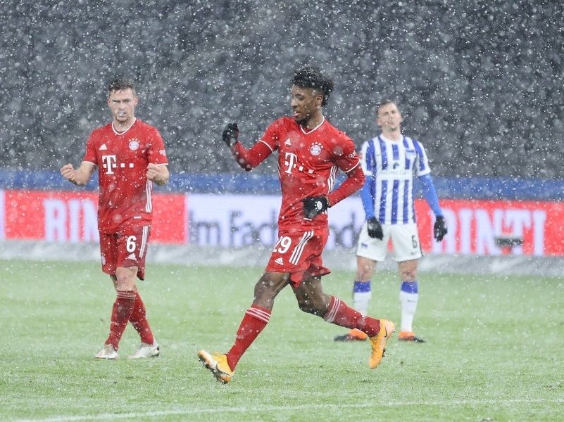 Voo Do Bayern Para O Mundial Atrasa Mais De 7 Horas