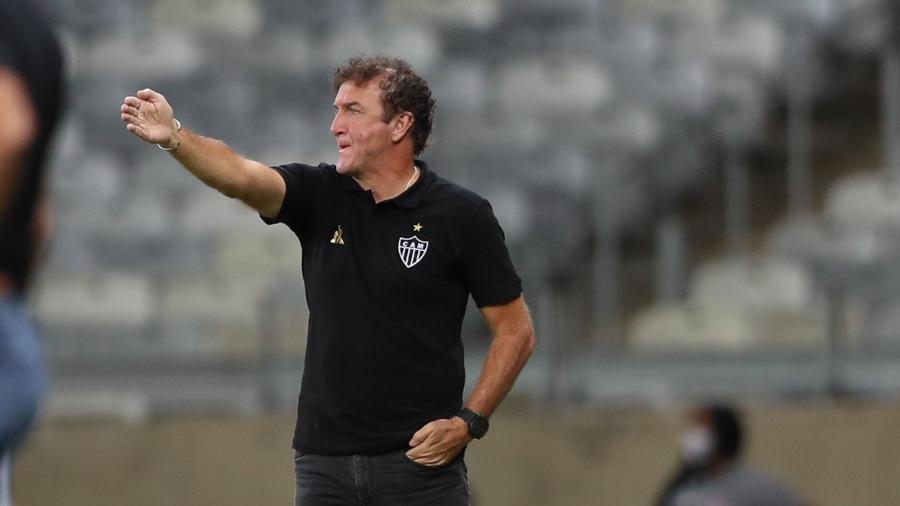 Fica ou cai? Jogo desta noite contra o Juventude coloca o prestígio do Cuca  com a massa do Galo em xeque