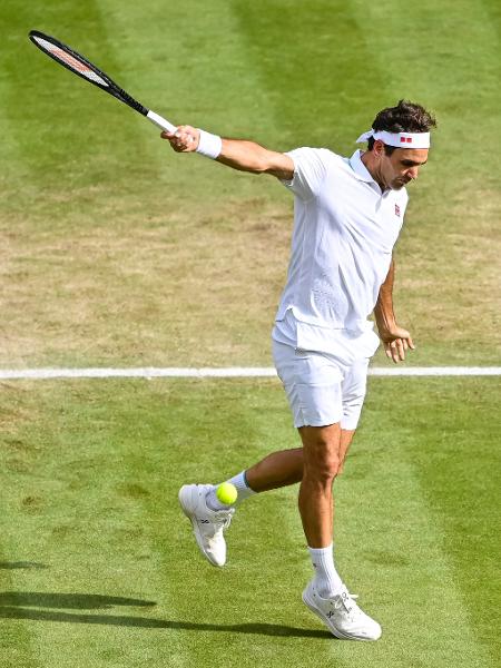 Roger Federer, durante a última partida em Wimbledon, contra Hubert Hurkacz - TPN/Getty Images - TPN/Getty Images
