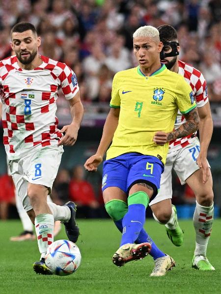 Richarlison durante partida entre Croácia x Brasil, pelas quartas de final da Copa do Mundo. - Richard Callis/www.fotoarena.com.br